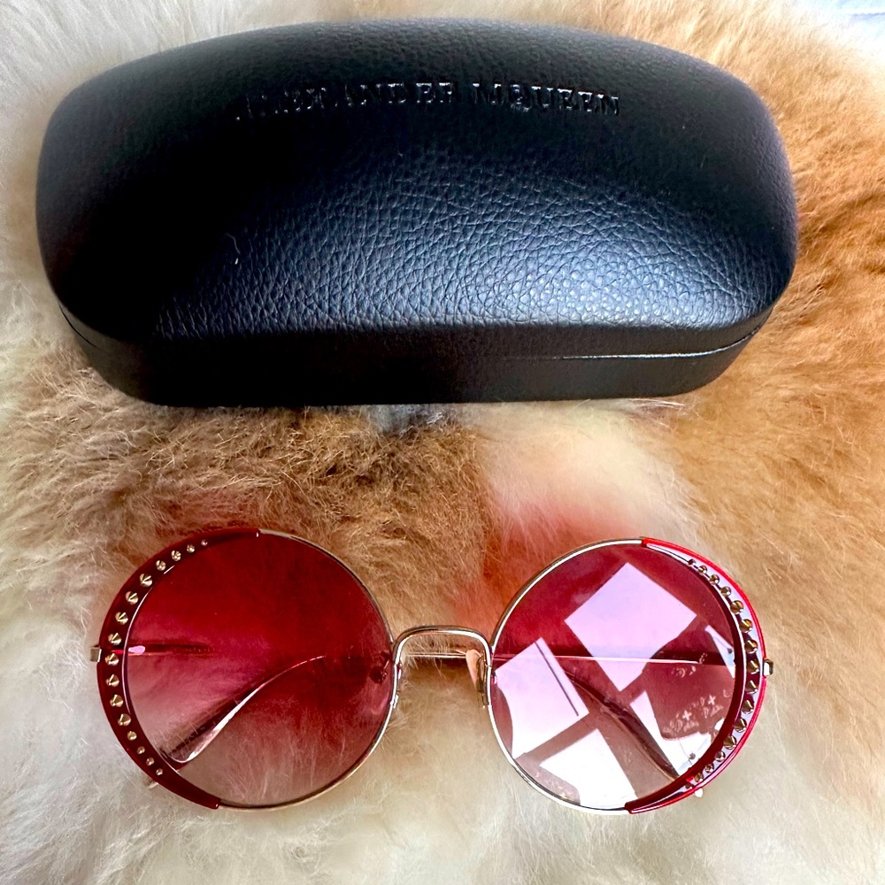 Brand new Alexandr McQueen red sunglasses